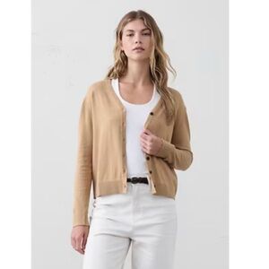 Banana Republic Forever V-Neck Button-Up Cardigan Lightweight Knit Sweater Small